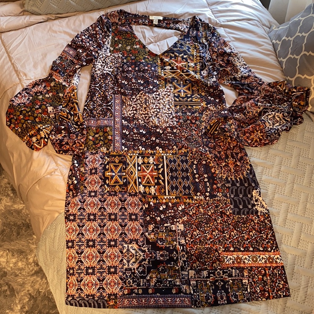 Haani Sheath Bell Sleeve Polyester Knee Length Dress Navy Brown Print Medium